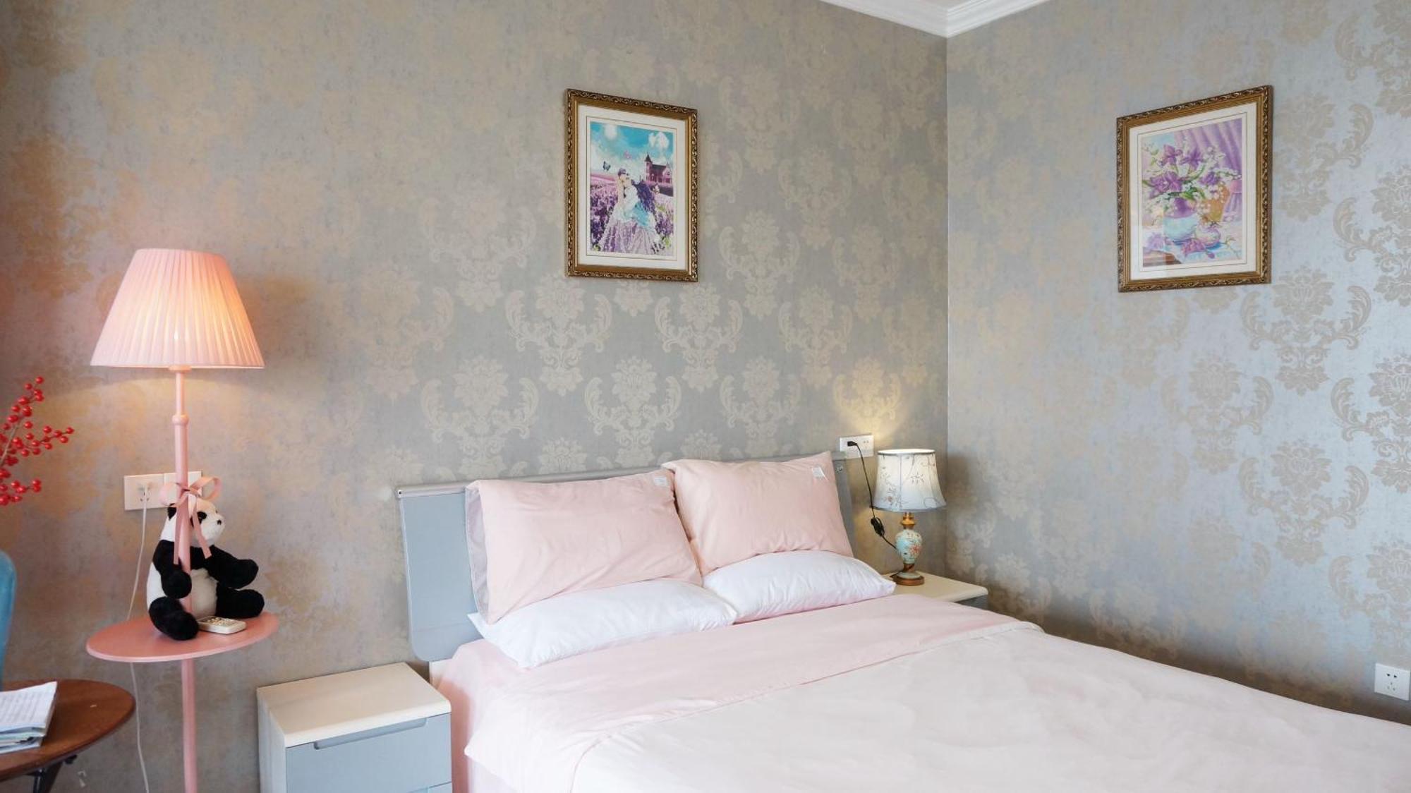 Xiao Yu B&B Apartment Near Jiefangbei&Hongyadong Chongqing Bagian luar foto